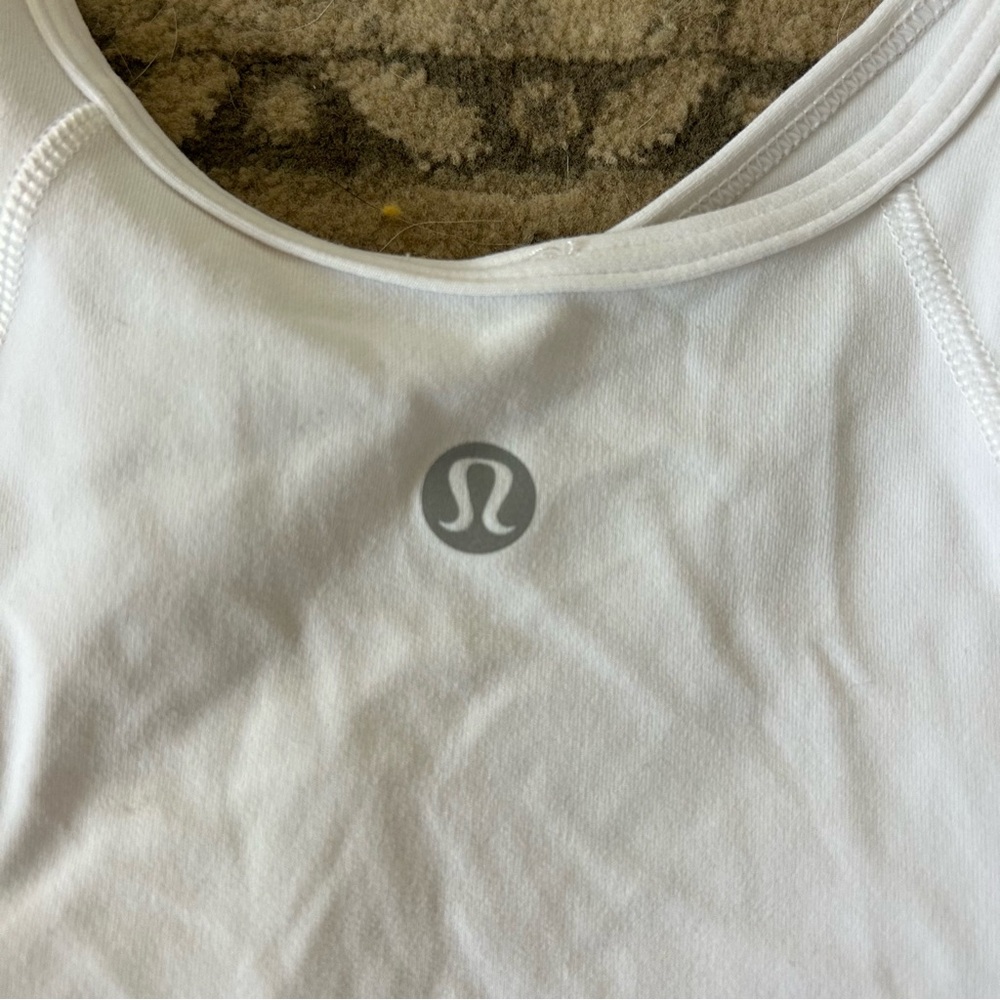 Lululemon align tee NWOT - Picture 4 of 4